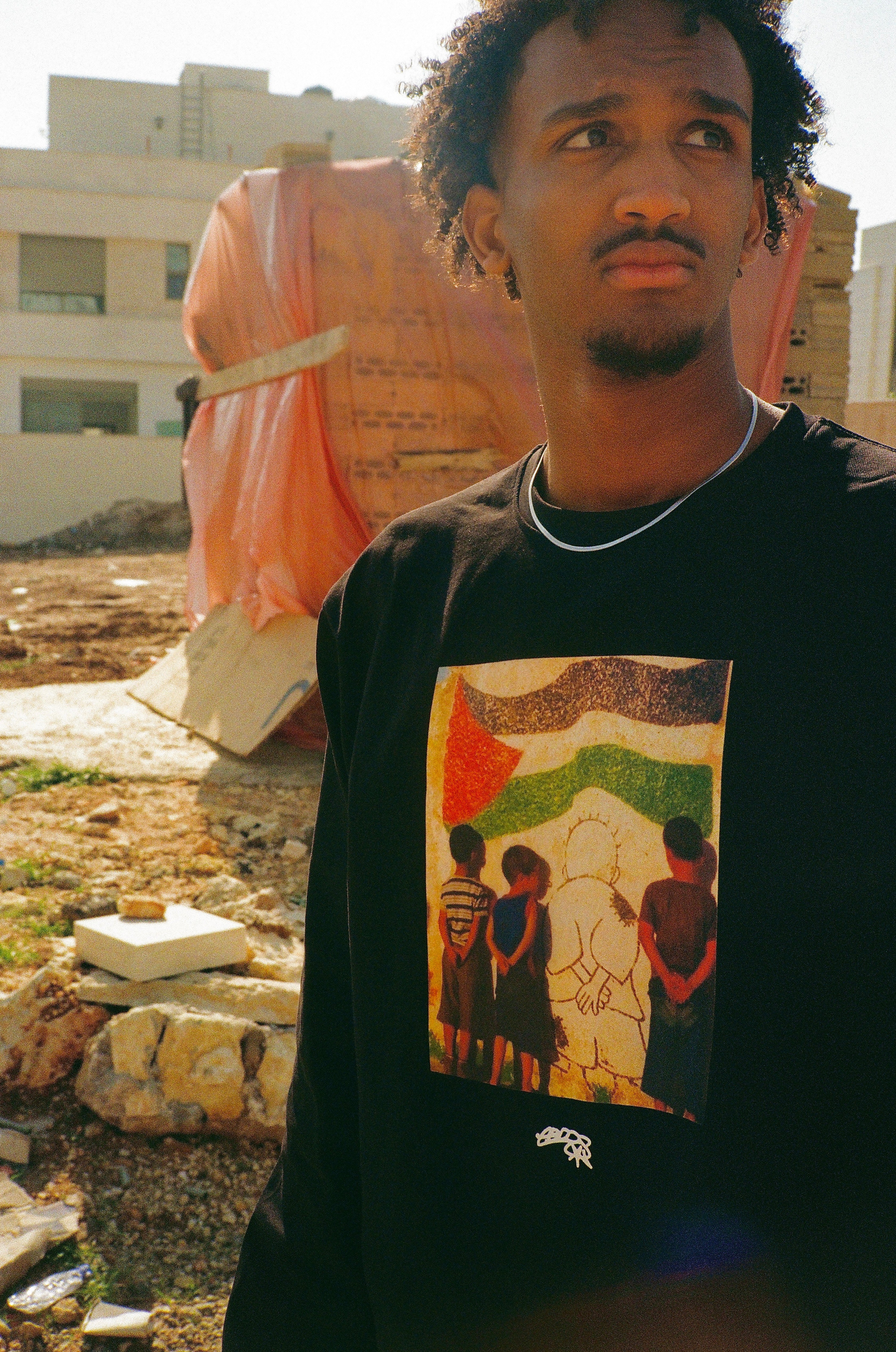 FREE THE KIDS LONGSLEEVE